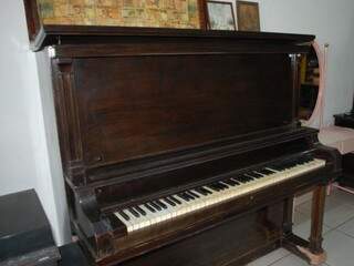 Piano de 1800. (Foto: Simão Nogueira)