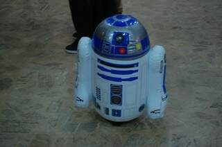 R2-D2 não faltou a pré-estreia também (Foto: Adriano Fernandes)