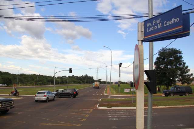 Preju&iacute;zo milion&aacute;rio, calote na Base e &quot;armadilhas&quot; na licita&ccedil;&atilde;o de avenida