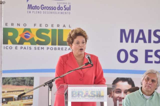 &ldquo;Acabou o complexo de vira-lata&rdquo;, diz presidente Dilma