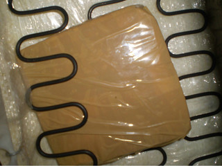  Pol&iacute;cia apreende 2 quilos de coca&iacute;na com casal em &ocirc;nibus na BR-262