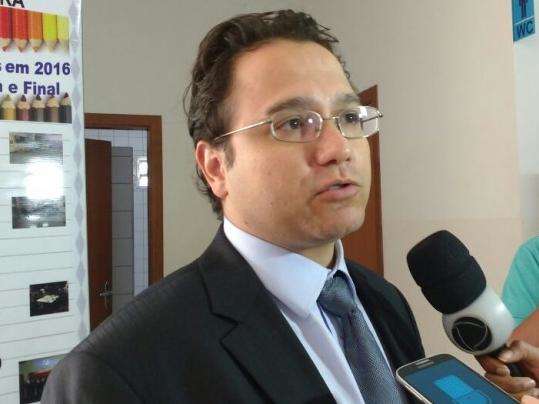 Prefeito ainda n&atilde;o sabe tamanho do deficit que ficar&aacute; para Marquinhos