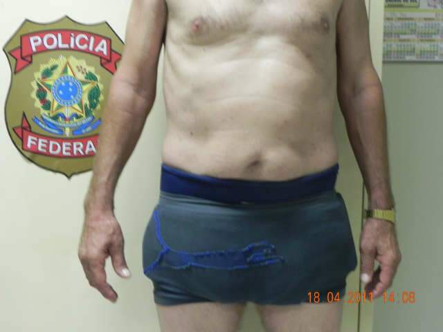  Espanhol &eacute; preso com coca&iacute;na pura na cueca no Aeroporto de Corumb&aacute; 