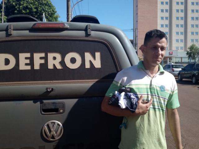 Opera&ccedil;&atilde;o contra tr&aacute;fico de armas prende 2 em MS e 3 no RJ 