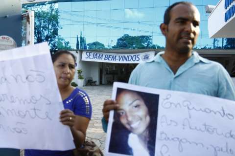 Família protesta contra morte por omissão de socorro na Uniderp