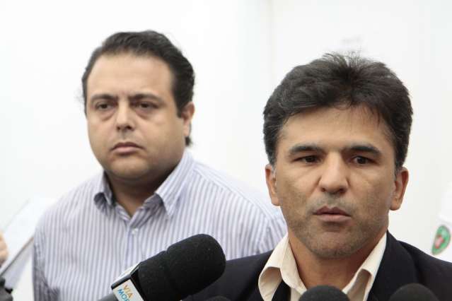 Bernal quer novo sistema para consulta e R$ 9,6 milh&otilde;es de volta
