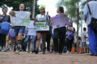 Os movimentos feministas também apoiaram a marcha da maconha, por pregar a liberdade (Foto: Alcides Neto)