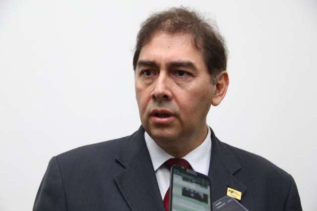 Bernal recebe deputados do PT para acertar secretariado municipal