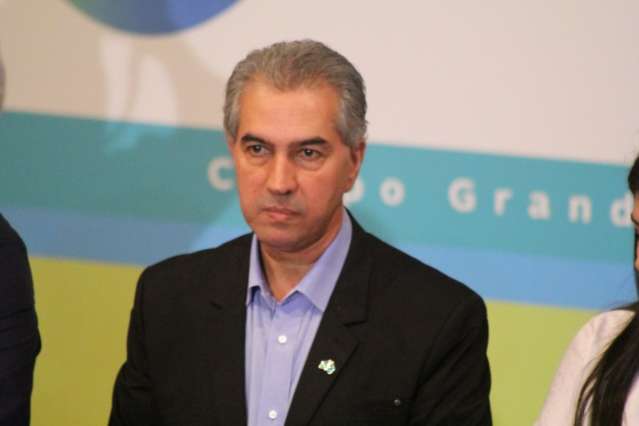 Em reuni&atilde;o com prefeitos, Reinaldo reclama da perda de R$ 30 mi no FPE