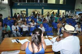Fim da greve foi acatado por 95% dos professores durante votação na sede da ACP. (Foto: Marcelo Calazans)