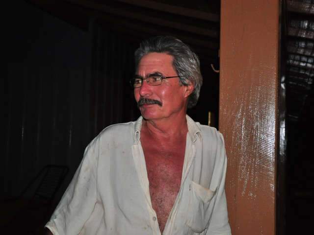  Ap&oacute;s morte de l&iacute;der ind&iacute;gena, clima na cidade &eacute; como se nada tivesse acontecido