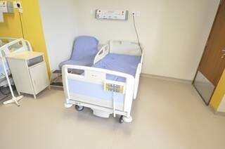 Equipamentos tecnológicos como camas digitais oferecem maior conforto aos pacientes. (Foto: Marcelo Calazans) 