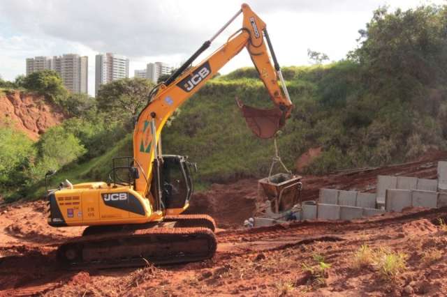 Obra de controle de enchente no S&oacute;ter ser&aacute; acelerada, anuncia prefeitura
