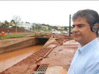 Prefeito afirma que contratou o maior especialista em drenagem urbana do país. (Foto: Wendell Reis)