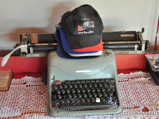 A máquina de escrever decora a pequena casa no Cabreúva.