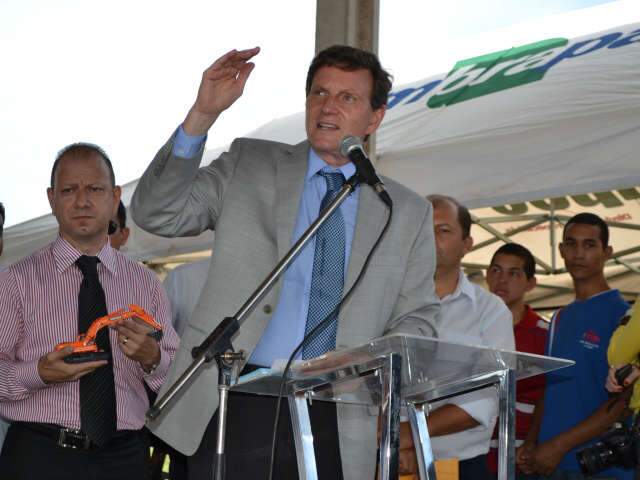  Em Campo Grande, ministro diz que meta &eacute; peixe ao pre&ccedil;o do frango
