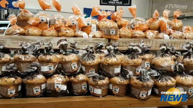 Panetones chegam aos mercados, mas expectativa &eacute; de pouco aumento nas vendas