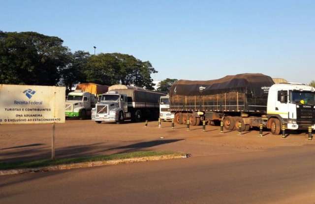 Por reajuste, auditores fiscais retomam mobiliza&ccedil;&atilde;o na fronteira