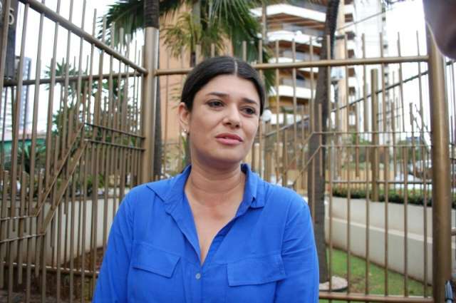 Apura&ccedil;&atilde;o na casa de Reinaldo &eacute; acompanhada com festa