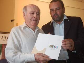 Médico veterinário Magno Coelho representou o irmão, o ex-senador Lúdio Coelho (foto: Ítalo Milhomem)