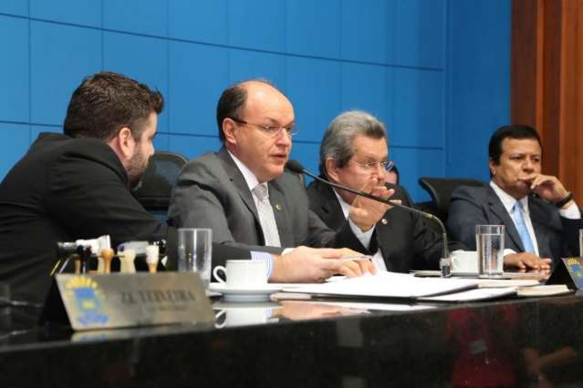 Servidor que cumpre as obriga&ccedil;&otilde;es ser&aacute; valorizado na reforma, diz Mochi