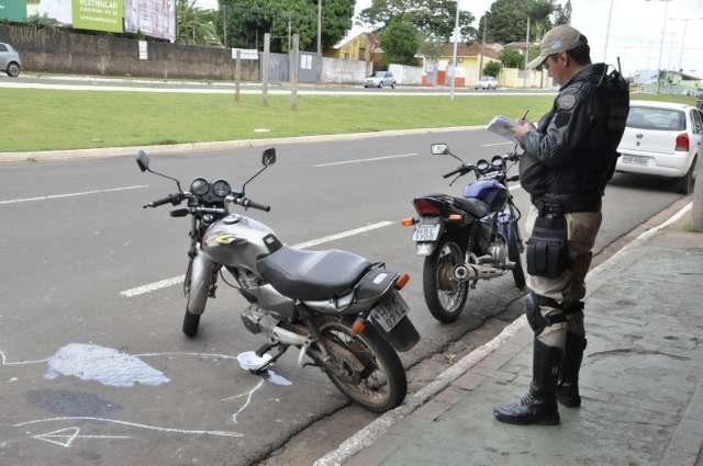 Dois ficam gravemente feridos em cruzamento confuso da Via Morena