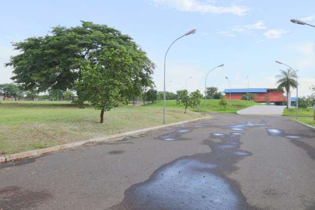 Ap&oacute;s cinco meses, prefeitura reabre parque, mas sem obra milion&aacute;ria