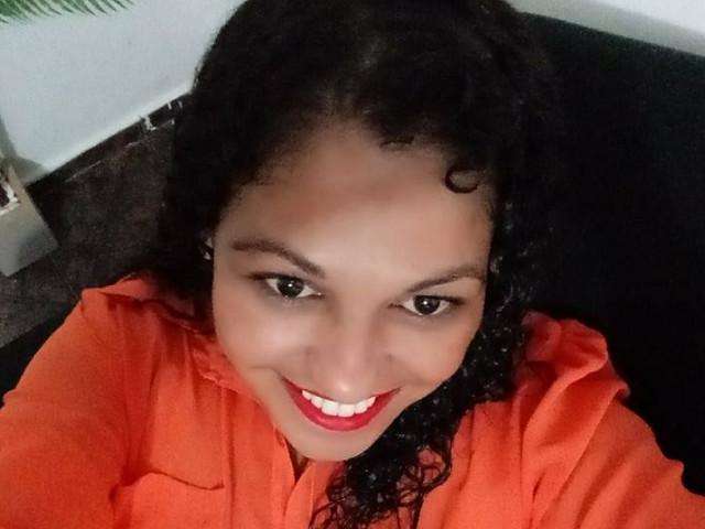 Policia ouve depoimento de familiares de mulher morta na varanda de casa 