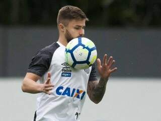 Eduardo Sasha é a esperança de gols do Santos no clássico contra o Corinthians (Foto: Santos FC/Divulgação)
