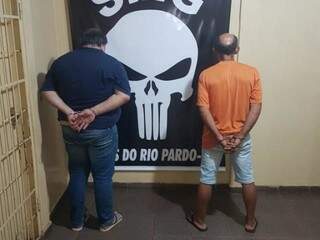 Gilberto Carlos Ruzzi e Vitório Ercego foram presos por receptação (Foto: Divulgação) 