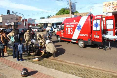 Motociclista se desequilibra, cai e é atropelado por carro na Ceará 