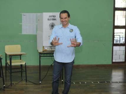 “Campo Grande tem que acertar desta vez”, diz Marquinhos ao votar