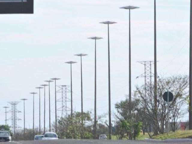 TCE-MS mant&eacute;m suspenso contrato das l&acirc;mpadas de LED na Capital
