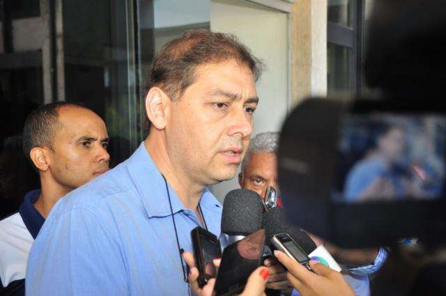 Pessimista, Bernal acredita que mais tr&ecirc;s &aacute;reas ser&atilde;o invadidas
