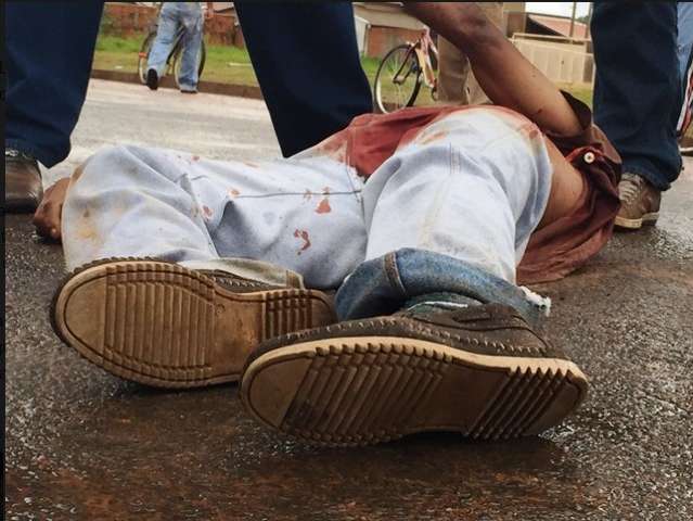 Ap&oacute;s discutir em bar, homem &eacute; abordado e morto com golpes de faca