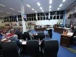 Vereadores durante sessão em que foi aprovada lei do filme legendado (Foto: Thiago Morais/Divulgação)