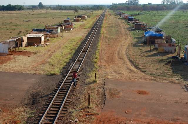 Fam&iacute;lias ignoram decis&atilde;o da Justi&ccedil;a e continuam acampadas na BR-163