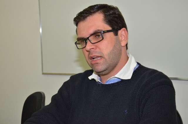HC demite farmac&ecirc;utica e rompe com empresa de Adalberto Siufi