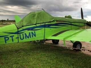 Avião agrícola apreendido em MS durante a Planum; equipamentos voam baixo e, por isso, conseguiam enganar radares. (Foto: DPF/Divulgação)
