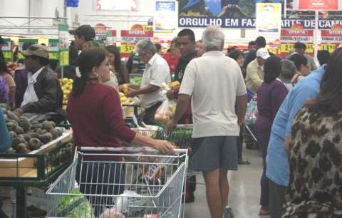 Inflação de julho tem leve alta, mas preço da alimentação ajudou a segurar