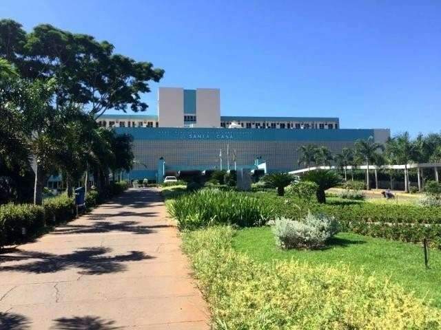 Santa Casa rompe contrato com todos os 21 m&eacute;dicos da equipe de cirurgia