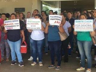 Enfermeiros entraram em greve na quinta-feira (31) (Foto: Guilherme Henri)