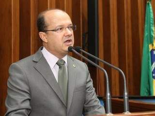Deputado José Carlos Barbosa (DEM) fez discurso como novo líder do governo (Foto: Assessoria/ALMS)