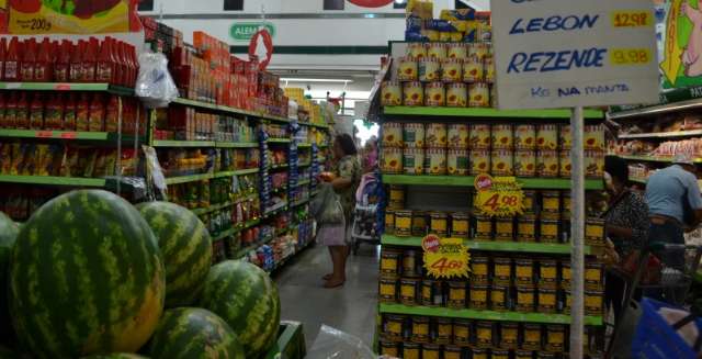 Abril teve infla&ccedil;&atilde;o de 0,60%, menor que em mar&ccedil;o, mas ainda alta