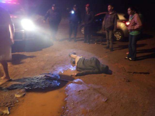Bandido morre e outro &eacute; ferido a tiros em tentativa de roubo a seguran&ccedil;a 