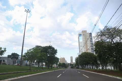 Domingo será de tempo quente e chuvas isoladas em todo o MS