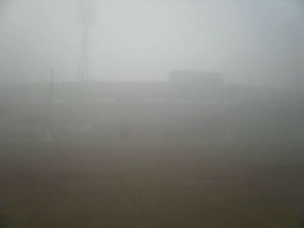  Forte nevoeiro fez Dourados "desaparecer" na manh&atilde; deste s&aacute;bado 