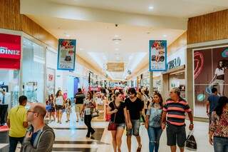 Várias lojas estão com promoções. (Foto: Divulgação/Norte Sul)