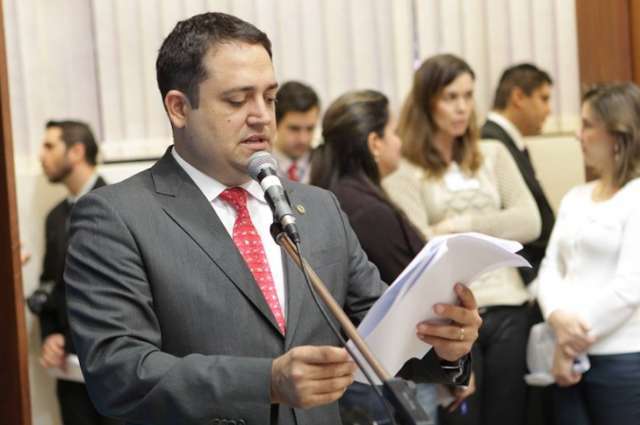 Deputado cobra cadastro de laborat&oacute;rios especializados em mormo equino