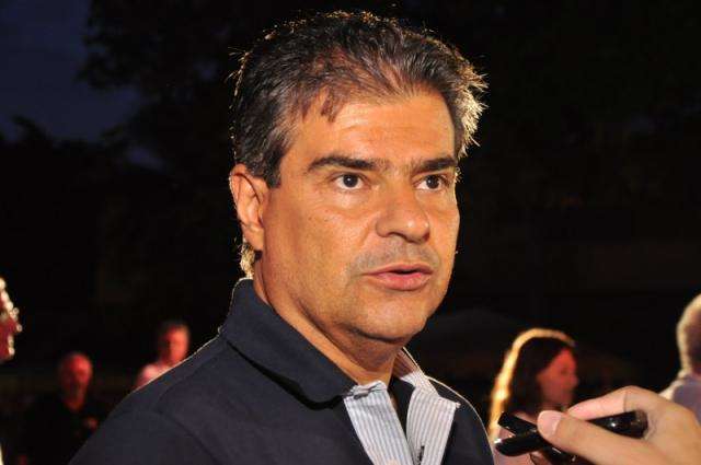Nelsinho diz que deve se reunir com Bernal durante semana de festas
